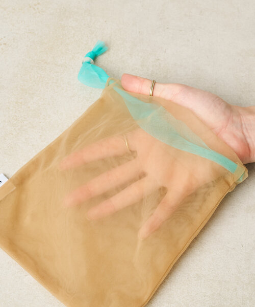 BIRTHDAY BAR（バースデイバー）の「【SAHIR サヒール】Tulle purse チュール巾着ポーチ（ポーチ・レディース・ブルー/カーキ/キャメル/ネイビー/パープル/オレンジ・0）」の17枚目の写真