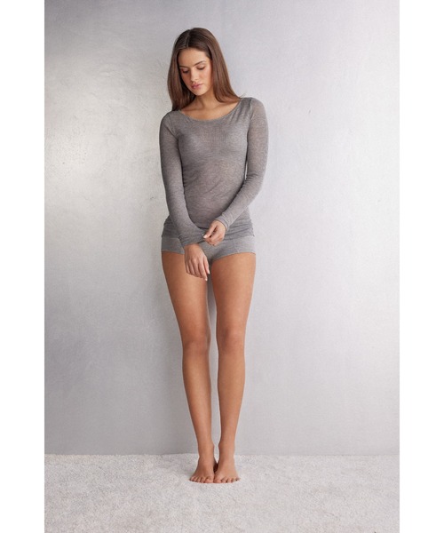 Intimissimi（インティミッシミ）の「Ultranatural カシミヤ混 ロングスリーブ ニット（ニット/セーター・レディース・ブルー/グレー/ブラック/ライトベージュ/ホワイト・L/S/M）」の16枚目の写真