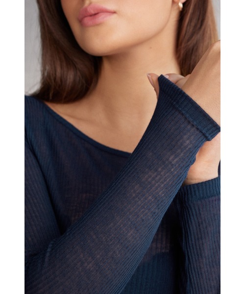 Intimissimi（インティミッシミ）の「Ultranatural カシミヤ混 ロングスリーブ ニット（ニット/セーター・レディース・ブルー/グレー/ブラック/ライトベージュ/ホワイト・L/S/M）」の22枚目の写真