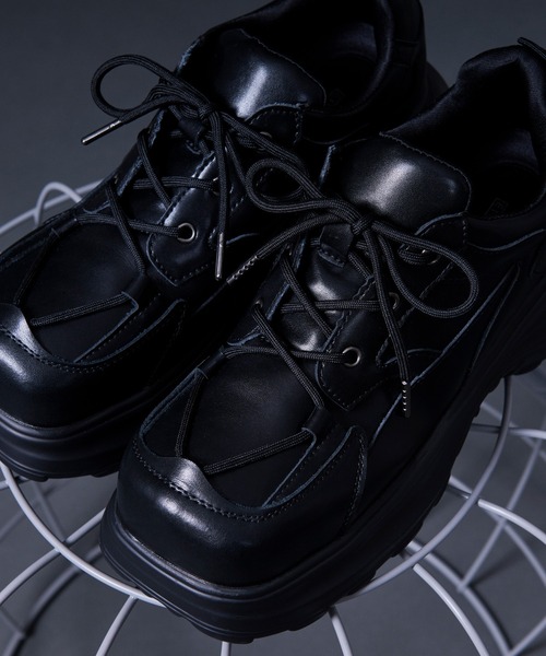 Ellno Loset(エルノロゼット)の「ボリュームソールハトメスニーカー(スニーカー・メンズ・ブラック・X-SMALL/SMALL/MEDIUM/LARGE/X-LARGE)」の11枚目の写真