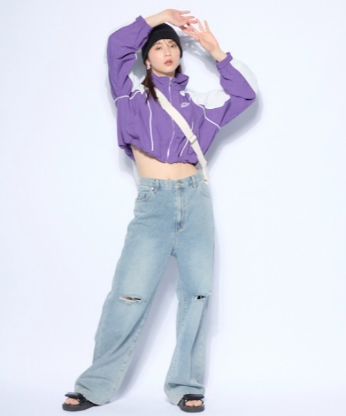 Kappa(カッパ)の「ショート丈 ナイロントラックジャケット(ナイロンジャケット・レディース・パープル/ブラック・SMALL/MEDIUM/LARGE)」の14枚目の写真