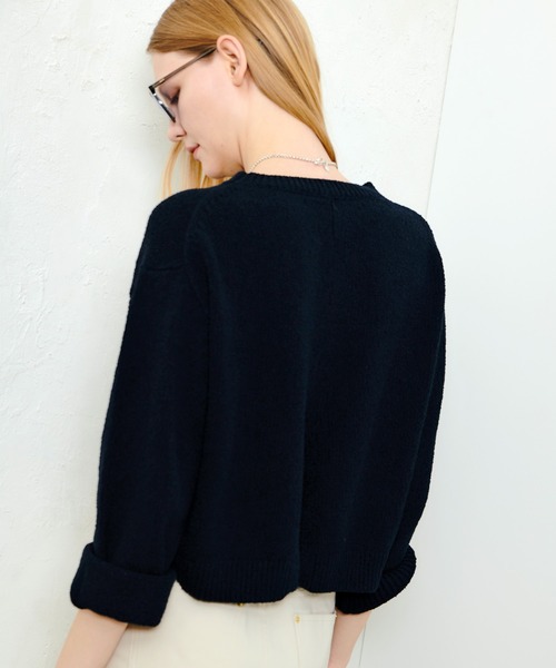 allureville（アルアバイル）の「エアリーループバックスリットプルオーバー（ニット/セーター・レディース・ネイビー/オフホワイト/イエロー・2）」の18枚目の写真