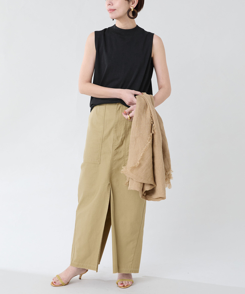 ATON(エイトン)の「ATON(エイトン)MOCKNECK SLEEVELESS PULLOVER KKAGGM0113(Tシャツ/カットソー・レディース・ホワイト/ブラック・SMALL)」の7枚目の写真