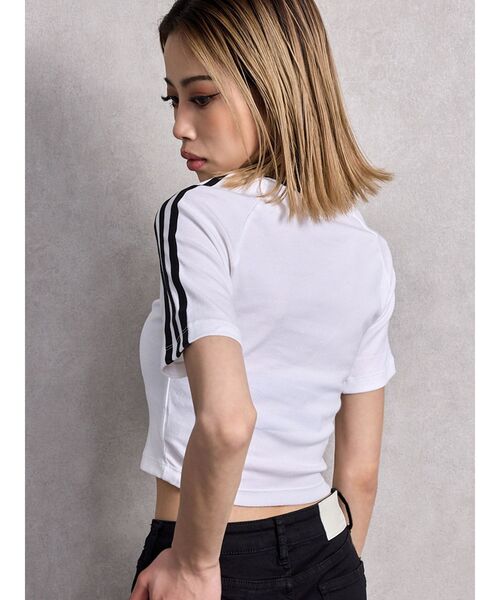 adidas Originals(アディダスオリジナルス)の「adidas oroginals 3S BABY TEE(Tシャツ/カットソー・レディース・オフホワイト/ブラック・MEDIUM)」の15枚目の写真