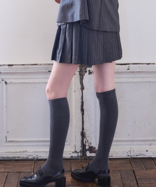 Meline M(メリンエム)の「Timeless pleated Stripe Skirt タイムレスプリーツストライプスカート(スカート・レディース・グレー・FREE)」の13枚目の写真
