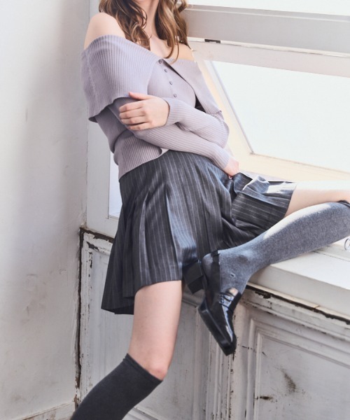 Meline M(メリンエム)の「Timeless pleated Stripe Skirt タイムレスプリーツストライプスカート(スカート・レディース・グレー・FREE)」の2枚目の写真