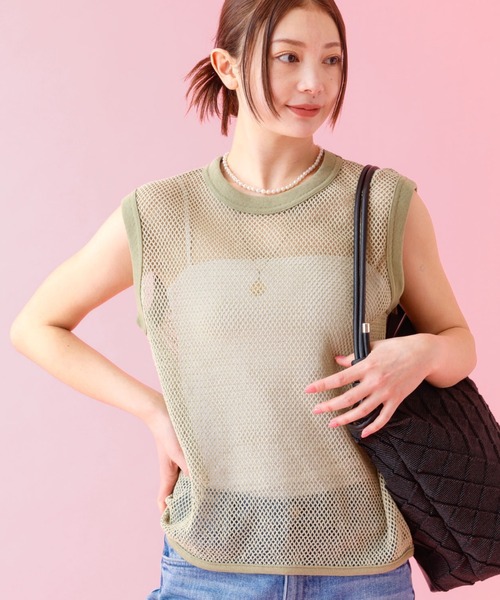 Johnbull（ジョンブル）の「【JOHNBULL/ジョンブル】メッシュノースリーブトップス / タンクトップ / シアー【WEB限定】（Tシャツ/カットソー・レディース・ブラック/ベージュ・フリー）」の2枚目の写真