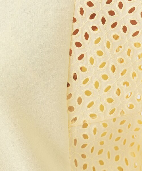 INDIVI（インディヴィ）の「【洗える／体型カバー】レースコンビトップス（Tシャツ/カットソー・レディース・ホワイト/ライトイエロー系/ベージュ/ブルー/ネイビー/ダークグレー/ブラック/グリーン系/ベージュ系5/ホワイト系6・05/13/15 /34/38）」の19枚目の写真
