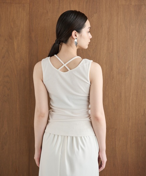 AIC.（エーアイシー）の「クロスデザインリブトップス（タンクトップ・レディース・アイボリー/ブラック・FREE）」の7枚目の写真