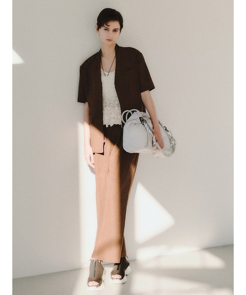 emmi(エミ)の「セミシアーハーフスリーブジャケット(その他アウター・レディース・コーラルピンク/ブラウン/ブラック・0/1)」の3枚目の写真