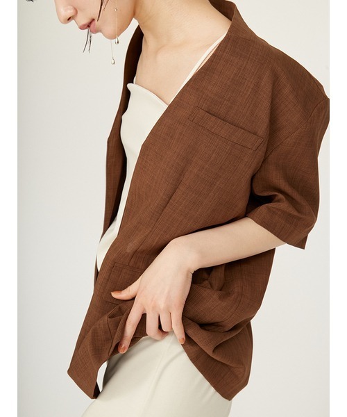 emmi(エミ)の「セミシアーハーフスリーブジャケット(その他アウター・レディース・コーラルピンク/ブラウン/ブラック・0/1)」の15枚目の写真