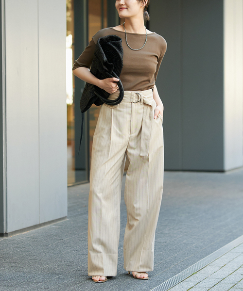 IENA LA BOUCLE ストライプベルテッドタックパンツ（スラックス