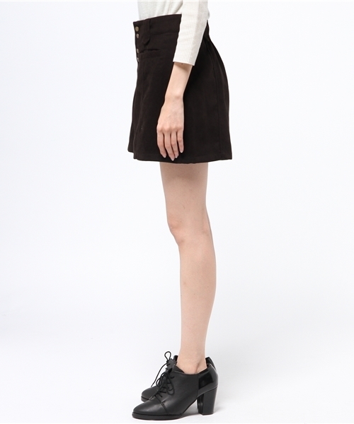 mystic(ミスティック)の「【mystic】フェイクスエードショートパンツ(その他パンツ・レディース・ブラック/グレー/キャメル・1/2)」の5枚目の写真