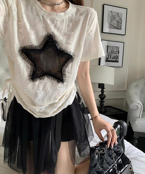 ALTROSE(アルトローズ)の「シースルー ダメージ ドロスト ギャザー 星 Y2K 韓国 Tシャツ スター(Tシャツ/カットソー・レディース・ホワイト・FREE)」の4枚目の写真