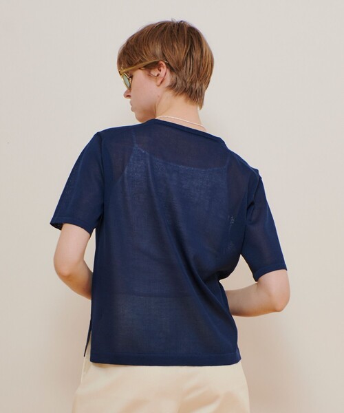 allureville(アルアバイル)の「エンブロイダリーロゴニットT(ニット/セーター・レディース・オフホワイト/ライトイエロー/ネイビー・2)」の6枚目の写真