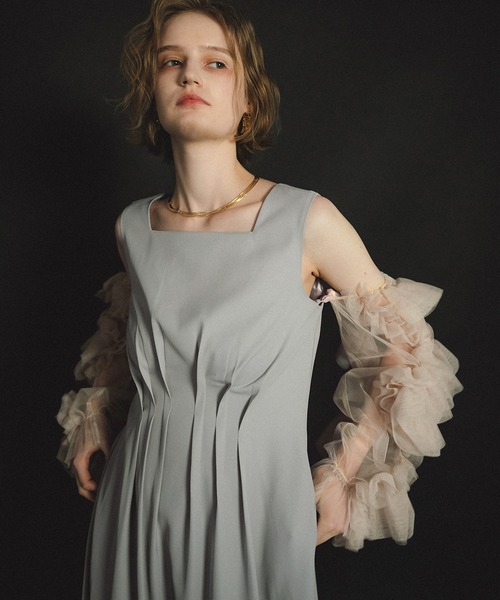 et.UNiVER(エトユニベール)の「Frourish attched dress(ドレス・レディース・ライトグレー/ブラック/グレー・SMALL/MEDIUM/LARGE)」の22枚目の写真