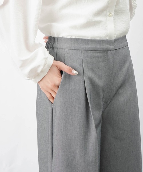 LUCA/LADY LUCK LUCA(ルカ/レディラックルカ)の「LC/LLL タッククロップドパンツ/クロップド丈ワイドパンツ(その他パンツ・レディース・グレー/ライトベージュ・36/38)」の18枚目の写真