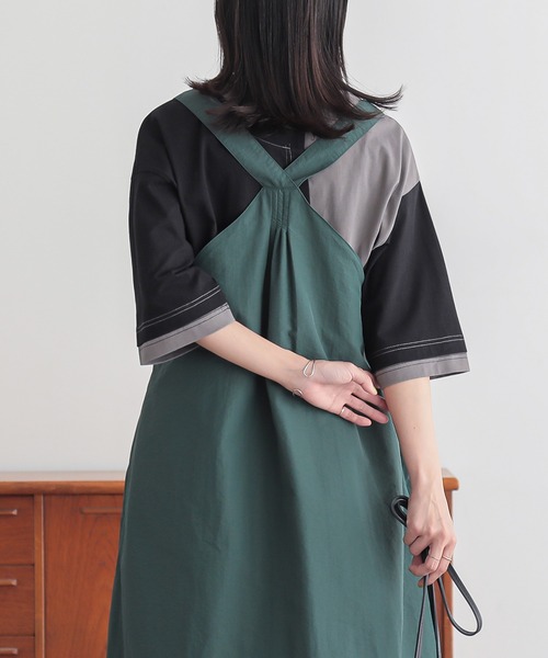 n'OrLABEL（ノアールレーベル）の「『コクーンナイロンジャンパースカート』（ジャンパースカート・レディース・グリーン/ブラック/グレイッシュベージュ・1/2）」の22枚目の写真