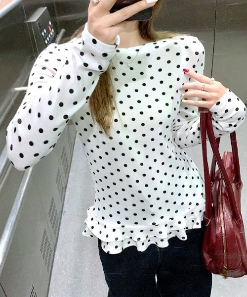 SHEENA(シーナ)の「裾フリルドットプリントロンT/長袖Tシャツ(Tシャツ/カットソー・レディース・ホワイト・M)」の3枚目の写真