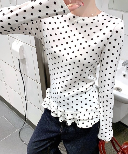 SHEENA(シーナ)の「裾フリルドットプリントロンT/長袖Tシャツ(Tシャツ/カットソー・レディース・ホワイト・M)」の11枚目の写真
