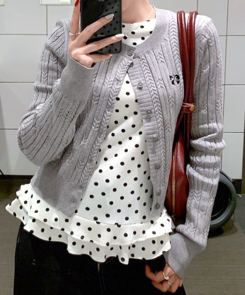 SHEENA(シーナ)の「裾フリルドットプリントロンT/長袖Tシャツ(Tシャツ/カットソー・レディース・ホワイト・M)」の12枚目の写真