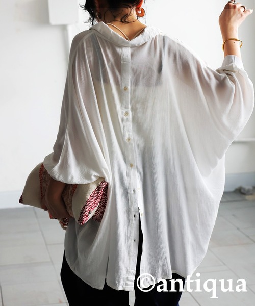 antiqua（アンティカ）の「楊柳風スキッパーシャツ（シャツ/ブラウス・レディース・ホワイト/ブラック・ONESIZE）」の2枚目の写真