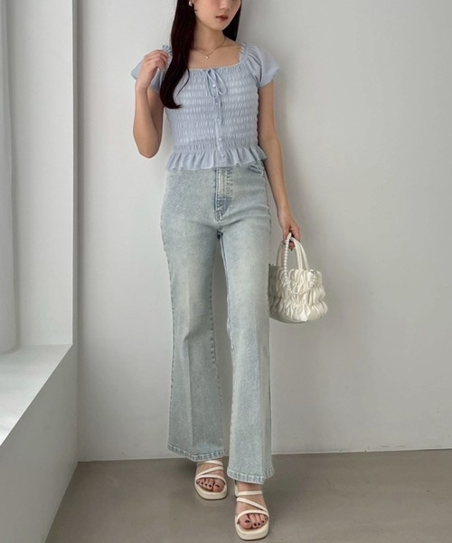 one after another NICE CLAUP(ワンアフターアナザーナイスクラップ)の「ビジューフレアデニムパンツ(デニムパンツ・レディース・ブルー系その他/ブルー/ネイビー・SMALL/MEDIUM)」の4枚目の写真