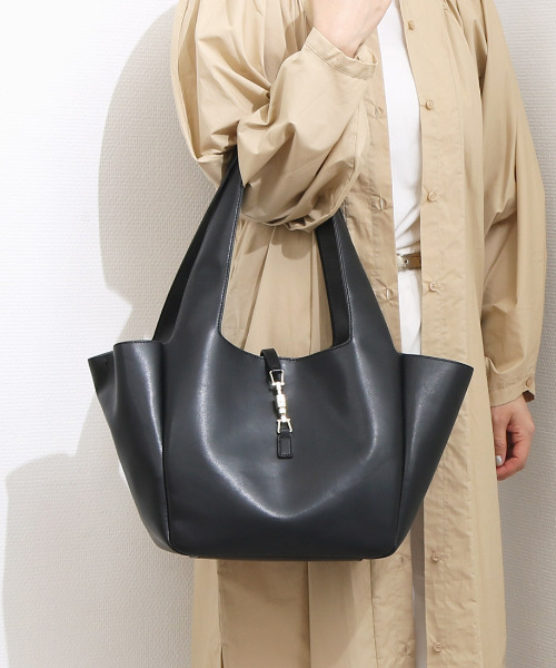 cache cache（カシュ カシュ）の「カシュカシュ cachecache / 軽量ビッグトートバッグ（トートバッグ・レディース・ブラック/チョコ・FREE）」の17枚目の写真