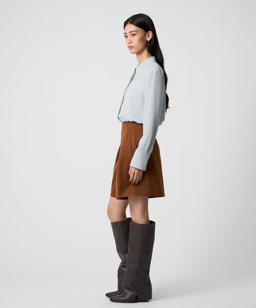 EMMEL REFINES(エメルリファインズ)の「<EMMEL REFINES>EM パイピングエリ トロミシャツ(シャツ/ブラウス・レディース・オフホワイト/ライトブルー/ダークブラウン・FREE)」の12枚目の写真