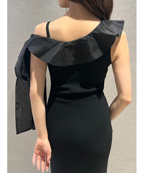 SNIDEL（スナイデル）の「ワンショルリボンニットワンピース（ワンピース・レディース・ブラック/ダークグレー/ミント・F）」の9枚目の写真