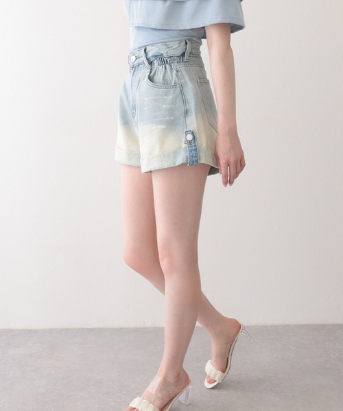 Lace Ladies(レースレディース)の「グラデーション ハイウエスト ロールアップ ショート デニムパンツ(デニムパンツ・レディース・ブルー/ブラック・S/M/XL)」の4枚目の写真