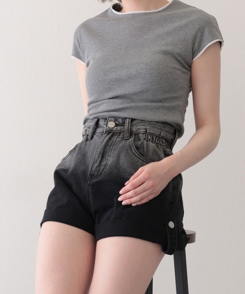 Lace Ladies(レースレディース)の「グラデーション ハイウエスト ロールアップ ショート デニムパンツ(デニムパンツ・レディース・ブルー/ブラック・S/M/XL)」の12枚目の写真