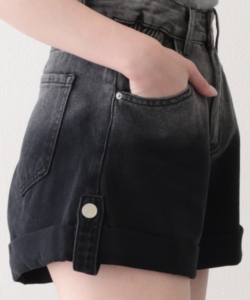 Lace Ladies(レースレディース)の「グラデーション ハイウエスト ロールアップ ショート デニムパンツ(デニムパンツ・レディース・ブルー/ブラック・S/M/XL)」の15枚目の写真