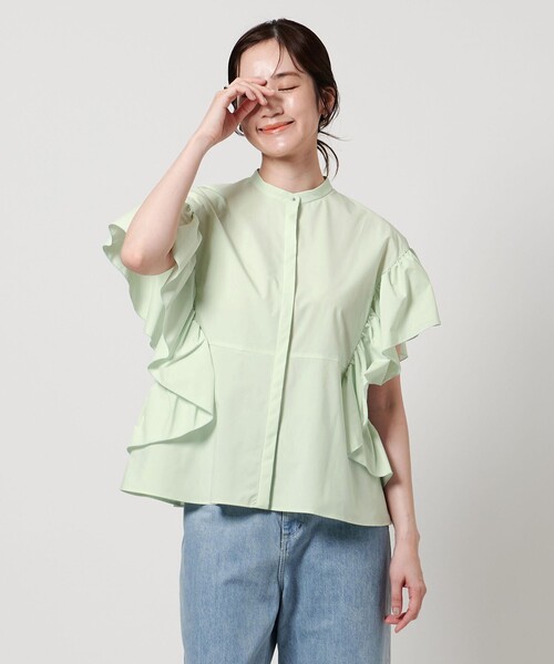 UNITED ARROWS（ユナイテッドアローズ）の「イージー フレアスリーブ ブラウス ‐撥水・UVカット・防シワ‐（シャツ/ブラウス・レディース・オフホワイト/ブラック/ライム/ネイビー・FREE）」の3枚目の写真