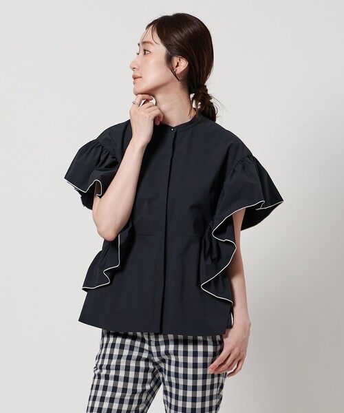 UNITED ARROWS（ユナイテッドアローズ）の「イージー フレアスリーブ ブラウス ‐撥水・UVカット・防シワ‐（シャツ/ブラウス・レディース・オフホワイト/ブラック/ライム/ネイビー・FREE）」の19枚目の写真