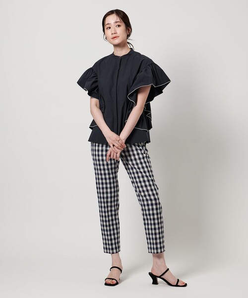 UNITED ARROWS（ユナイテッドアローズ）の「イージー フレアスリーブ ブラウス ‐撥水・UVカット・防シワ‐（シャツ/ブラウス・レディース・オフホワイト/ブラック/ライム/ネイビー・FREE）」の20枚目の写真