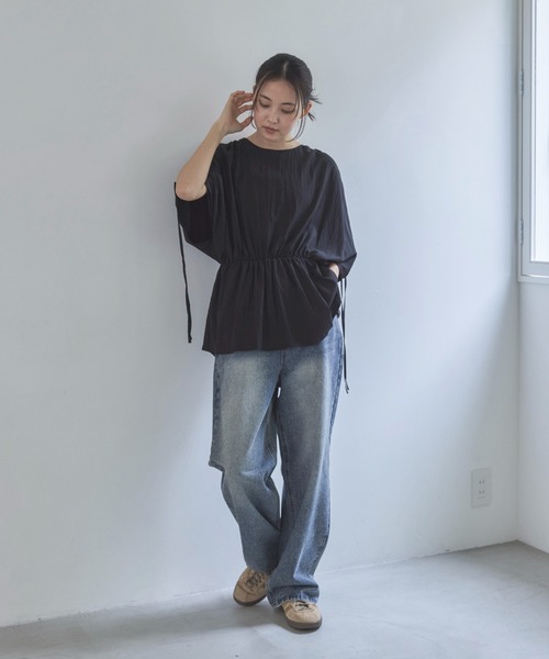 feepur（フェピュール）の「ショルダーギャザーボックスブラウス（シャツ/ブラウス・レディース・アイボリー/ブラック・MEDIUM）」の13枚目の写真