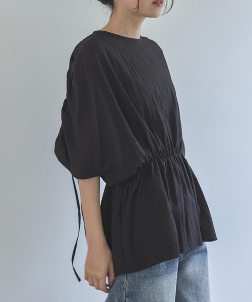 feepur（フェピュール）の「ショルダーギャザーボックスブラウス（シャツ/ブラウス・レディース・アイボリー/ブラック・MEDIUM）」の17枚目の写真