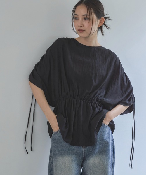 feepur（フェピュール）の「ショルダーギャザーボックスブラウス（シャツ/ブラウス・レディース・アイボリー/ブラック・MEDIUM）」の19枚目の写真