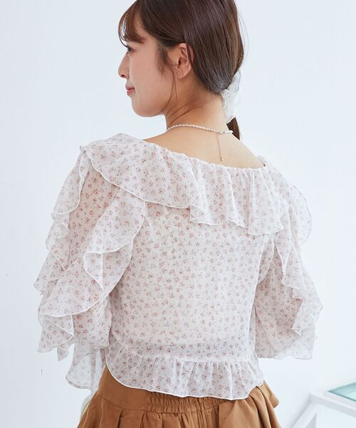 MAJESTIC LEGON（マジェスティックレゴン）の「キャミセットフリルブラウス（シャツ/ブラウス・レディース・アイボリー/ブルー系その他2/グレー系その他/ホワイト系その他2・MEDIUM）」の21枚目の写真