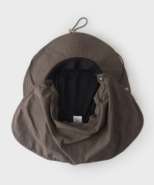 OPAQUE.CLIP(オペークドットクリップ)の「シェード付ハット(ハット・レディース・ダークブラウン/チャコールグレー・00)」の10枚目の写真