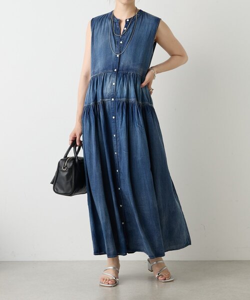 Jena espace merveilleux（ジェナ　エスパスメルヴェイユ）の「シアーデニムギャザーワンピース（ワンピース・レディース・ブルー/ブラック・FREE）」の13枚目の写真