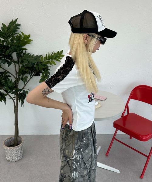 sedacle girl(セダクルガール)の「レースサイドラインピチT(Tシャツ/カットソー・レディース・ボルドー/ブラック/オフホワイト・SMALL/MEDIUM)」の8枚目の写真