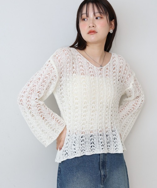 Bab（バブ）の「フラワーレース透かし編みトップス（Tシャツ/カットソー・レディース・ベージュ/ブラック/オフホワイト・FREE）」の2枚目の写真