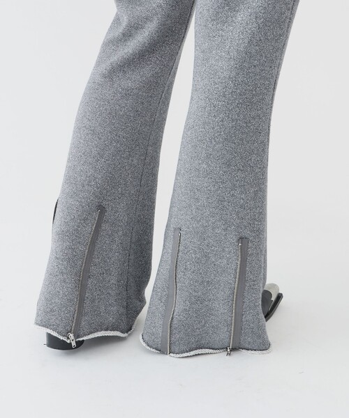 maturely(マチュアリー)の「【1/15再値下げ】maturely / グリッター ジッパー パンツ(スウェットパンツ・レディース・シルバー/ゴールド・0/1)」の13枚目の写真