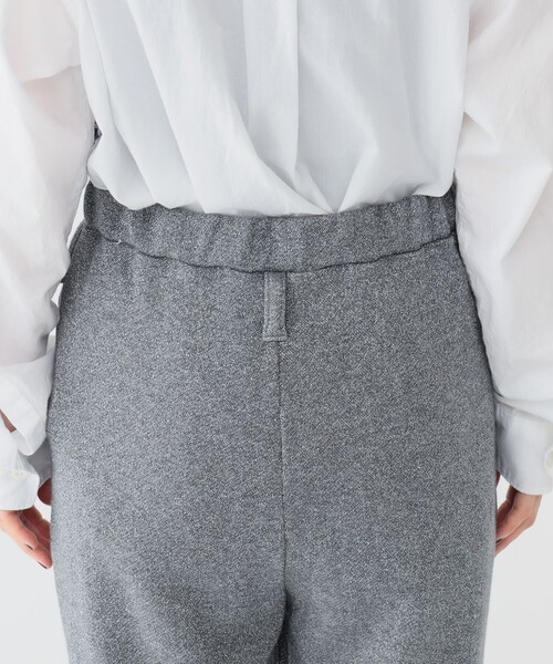 maturely(マチュアリー)の「【1/15再値下げ】maturely / グリッター ジッパー パンツ(スウェットパンツ・レディース・シルバー/ゴールド・0/1)」の14枚目の写真