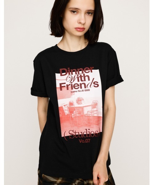 SLY(スライ)の「PHOTO PRINT T/SH フォト プリント Tシャツ 半袖 夏服(Tシャツ/カットソー・レディース・杢グレー/ブラック/ホワイト/ライトブルー・FREE)」の3枚目の写真