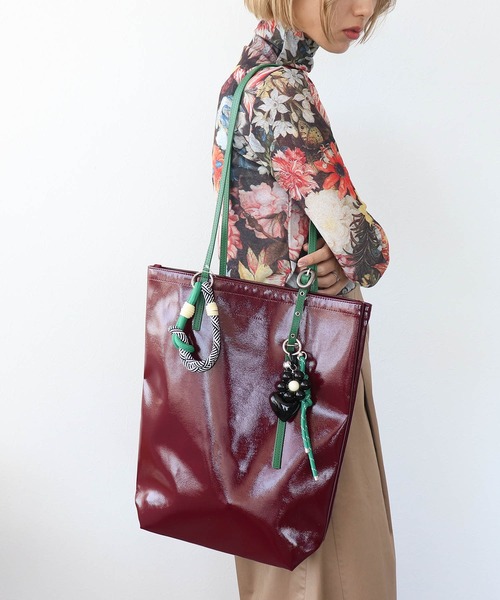 Three Four Time（ｽﾘｰﾌｫｰﾀｲﾑ）の「【Casselini / キャセリーニ】ミニバックルカラートート（トートバッグ・レディース・ブルー/ブラック/ワインレッド・FREE）」の16枚目の写真