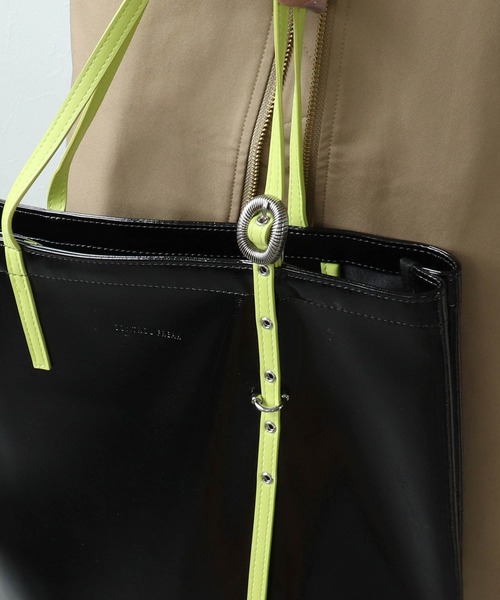 Three Four Time（ｽﾘｰﾌｫｰﾀｲﾑ）の「【Casselini / キャセリーニ】ミニバックルカラートート（トートバッグ・レディース・ブルー/ブラック/ワインレッド・FREE）」の21枚目の写真