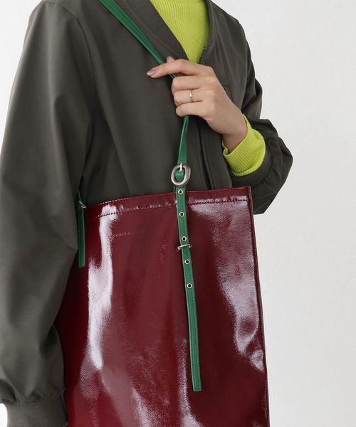 Three Four Time（ｽﾘｰﾌｫｰﾀｲﾑ）の「【Casselini / キャセリーニ】ミニバックルカラートート（トートバッグ・レディース・ブルー/ブラック/ワインレッド・FREE）」の18枚目の写真